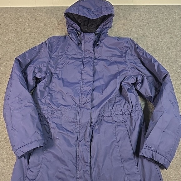 LL Bean Womens Winter Warmer Coat Hooded Small Regular Oversized Outdoor Chore - Picture 1 of 9
